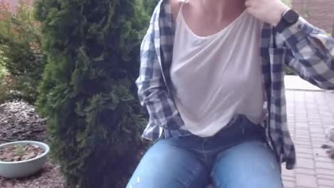 Melissa online show from June 3, 2026, 11:57 am