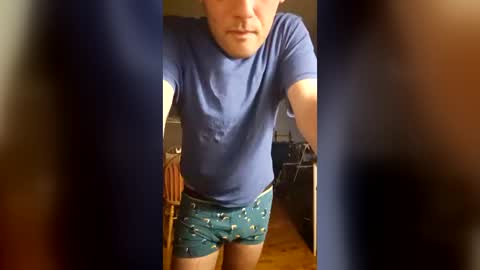 ggggu495826 online show from July 3, 2026, 1:56 am