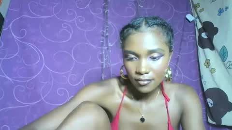 gggloria online show from May 2, 2026, 7:13 am