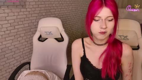 Alice and Michelle online show from May 28, 2026, 2:25 pm