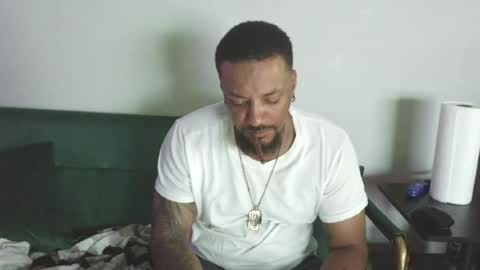 Gifted online show from June 19, 2026, 12:04 am