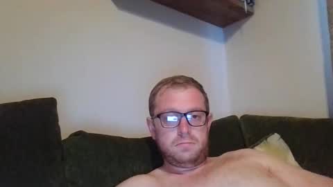 Snapshot of ginwood chatting on June 8, 2026, 6:36 am ginwood online show from June 8, 2026, 6:36 am