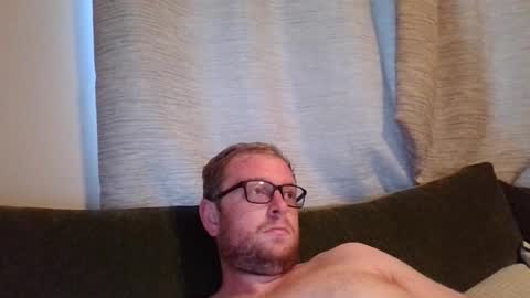 Snapshot of ginwood chatting on June 17, 2026, 6:27 am ginwood online show from June 17, 2026, 6:27 am