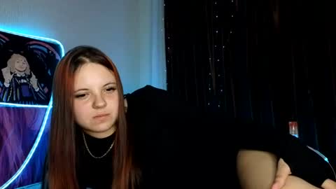 girl_shy07 online show from July 28, 2026, 8:01 pm
