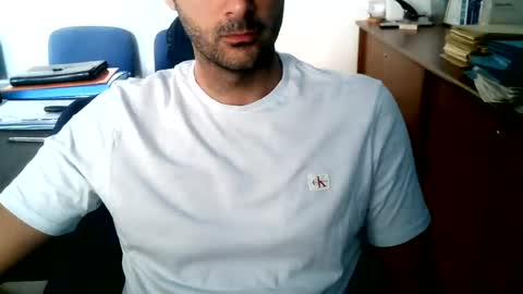 giuseppevai1 online show from July 4, 2026, 9:15 am