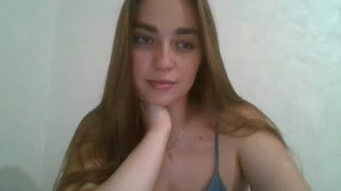 gloria954807 online show from June 27, 2026, 9:31 pm