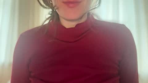 Gloria Pearl online show from May 13, 2026, 9:06 am