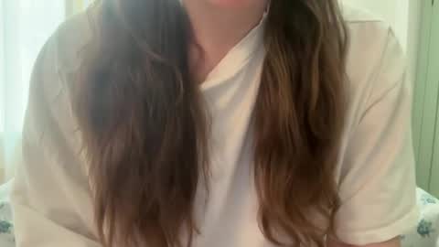 Gloria Pearl online show from July 12, 2026, 1:02 pm