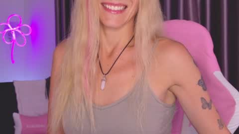 Katarina online show from June 26, 2026, 10:52 am