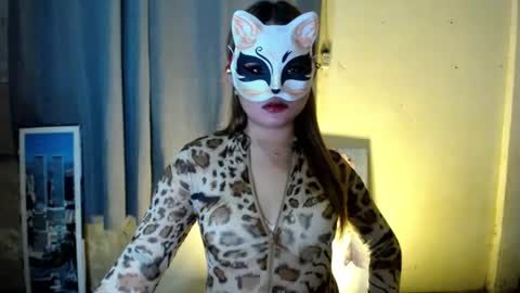 goddessawoman_xoxo online show from July 23, 2026, 11:46 pm