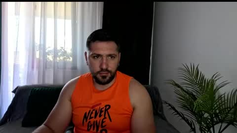 gold_alpha_boy online show from June 26, 2026, 7:13 am
