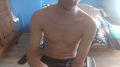 Snapshot of goodboy146 chatting on July 19, 2026, 5:49 pm Goodboy online show from July 19, 2026, 5:49 pm