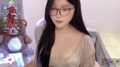 gorgeous girl33 online show from February 26, 2026, 11:59 pm