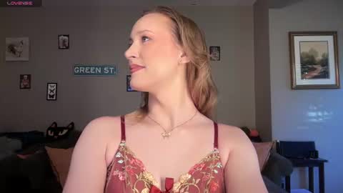 SexQueen Nikki online show from July 20, 2026, 12:58 am