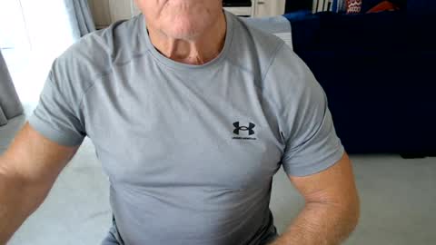 Snapshot of gymguyuk28 chatting on July 17, 2026, 11:17 am Gymguy online show from July 17, 2026, 11:17 am