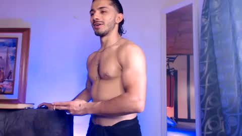 HADEZ online show from July 17, 2026, 9:19 pm