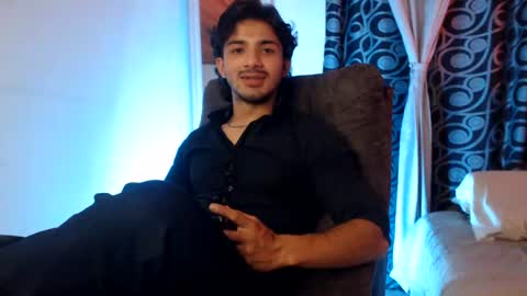 HADEZ online show from August 7, 2026, 1:29 am