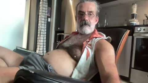 HairyTonkas online show from July 31, 2026, 12:15 pm