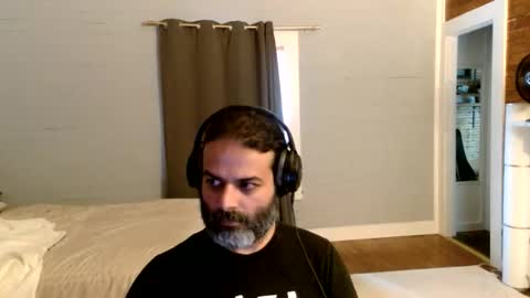 halycon2147818 online show from June 10, 2026, 7:02 pm