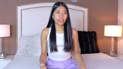 Hanna online show from July 17, 2026, 2:02 pm