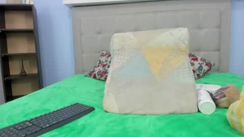 hanna_hornyx20 online show from July 11, 2026, 12:24 am