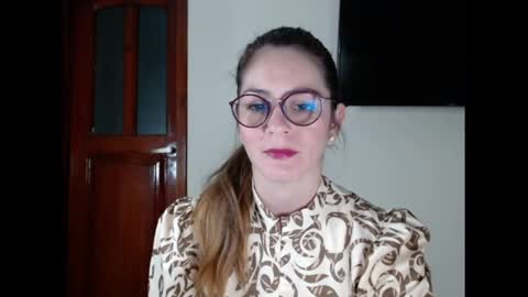 hanny_333 online show from January 22, 2025, 9:24 am