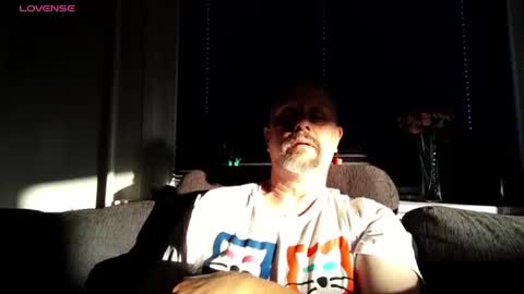 MrLazy online show from July 22, 2026, 6:54 pm