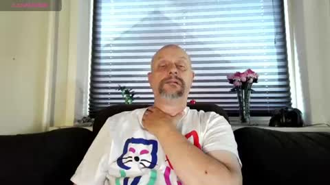 MrLazy online show from July 23, 2026, 7:28 am