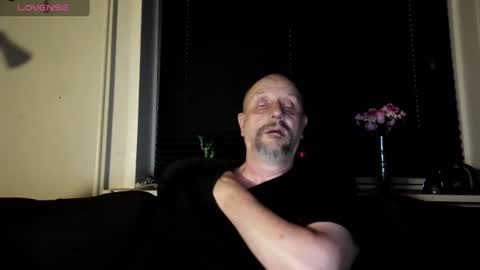 MrLazy online show from July 28, 2026, 7:39 pm