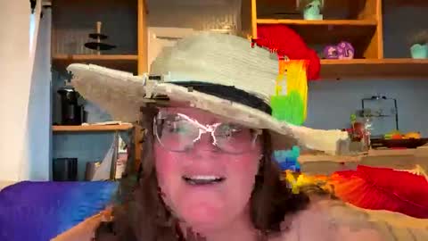 Fiiona online show from April 14, 2026, 3:56 am