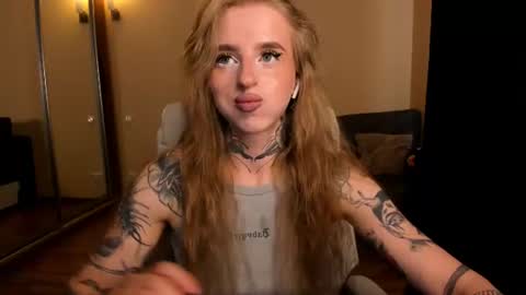 Julia online show from July 13, 2026, 5:54 am