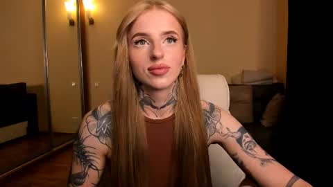 Julia online show from July 24, 2026, 6:11 am