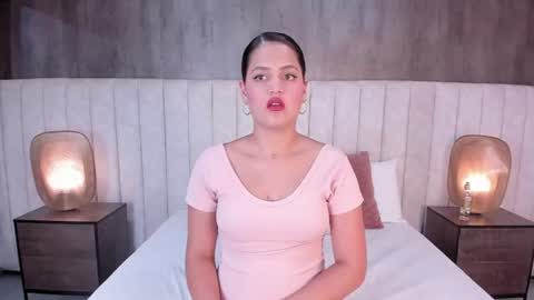 Hayli  online show from July 25, 2026, 2:25 pm