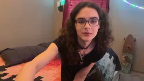 Hazel online show from July 21, 2026, 9:06 pm