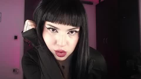 HEATHER DEMONZX   Please help me to reach 100 thumbs up online show from August 4, 2026, 6:05 am
