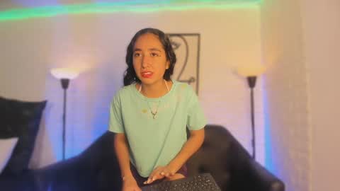 Snapshot of helena_sp chatting on July 15, 2026, 12:10 pm helena online show from July 15, 2026, 12:10 pm