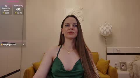 Helen online show from May 24, 2026, 3:22 am