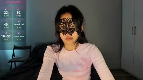 Snapshot of helenblazetrt chatting on June 22, 2026, 2:13 am Hi I am Helen online show from June 22, 2026, 2:13 am