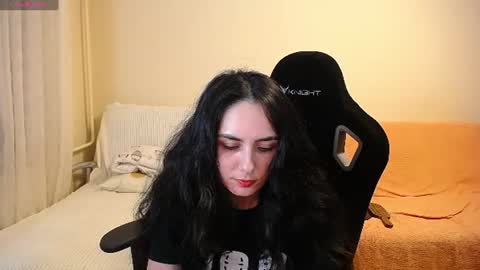 Helen online show from July 23, 2026, 11:35 pm