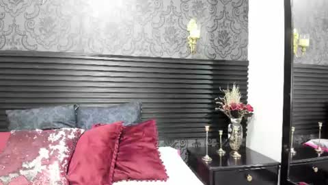 Hellen  online show from July 17, 2026, 1:34 am