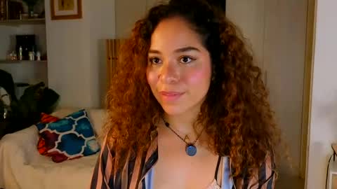 hercyqueen online show from June 22, 2026, 1:07 am