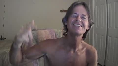hewes1 online show from June 26, 2026, 12:59 am