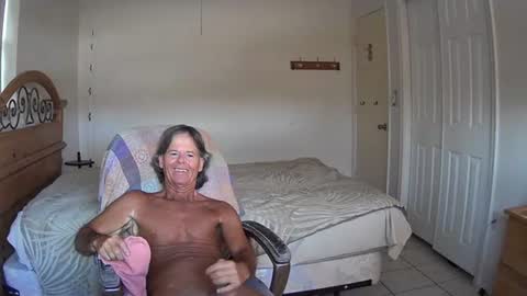 hewes1 online show from July 22, 2026, 11:57 am