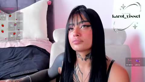  Karol  Independent Model online show from July 4, 2026, 9:10 pm