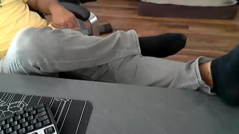 hollymollysucker online show from June 5, 2026, 7:58 am