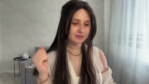 Ania online show from July 23, 2026, 12:14 pm