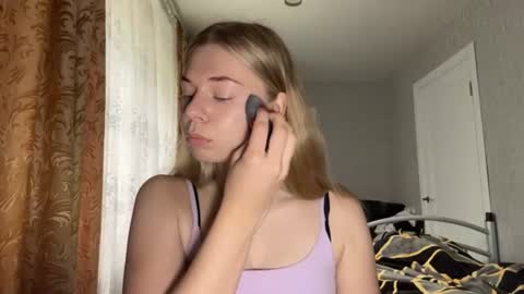 Klara online show from June 25, 2026, 9:47 am