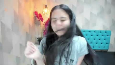 Emily online show from July 28, 2026, 7:39 pm