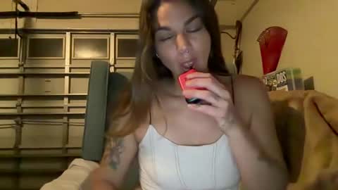 HoodHippy online show from July 14, 2026, 6:40 am