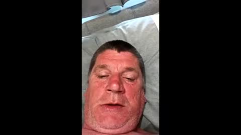hornyman6942842 online show from May 3, 2026, 1:33 am